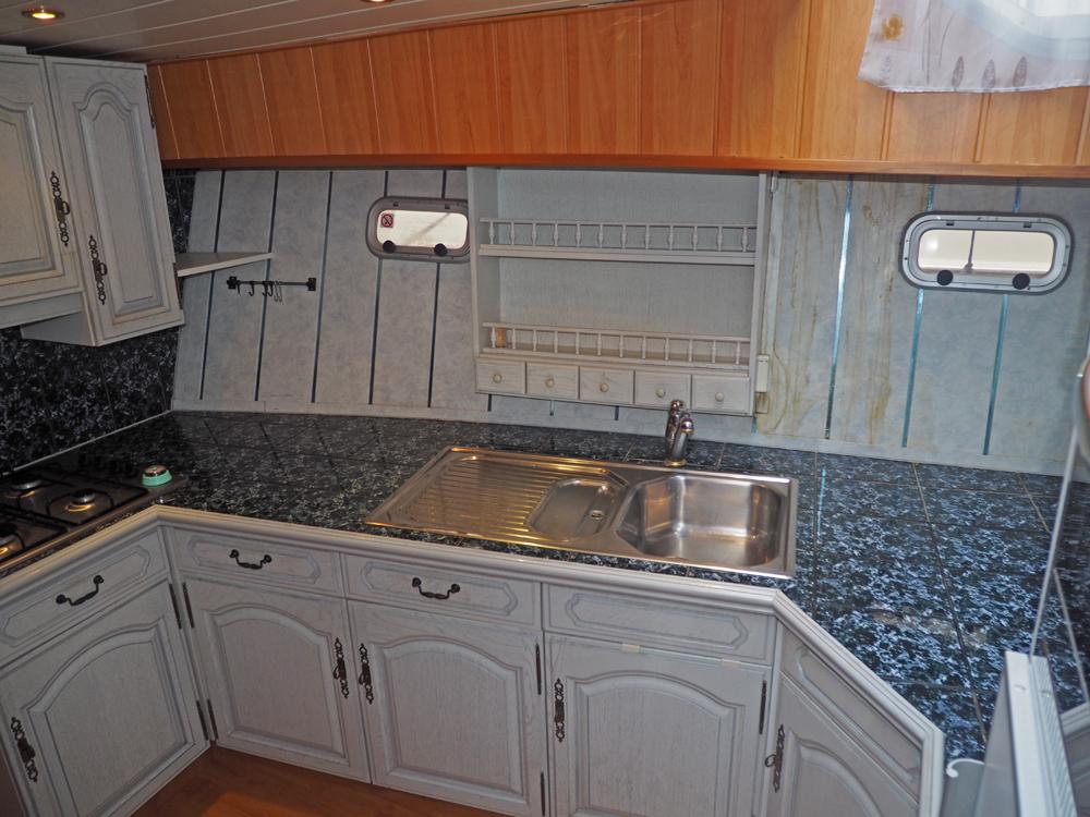 Fore ship, Accommodation